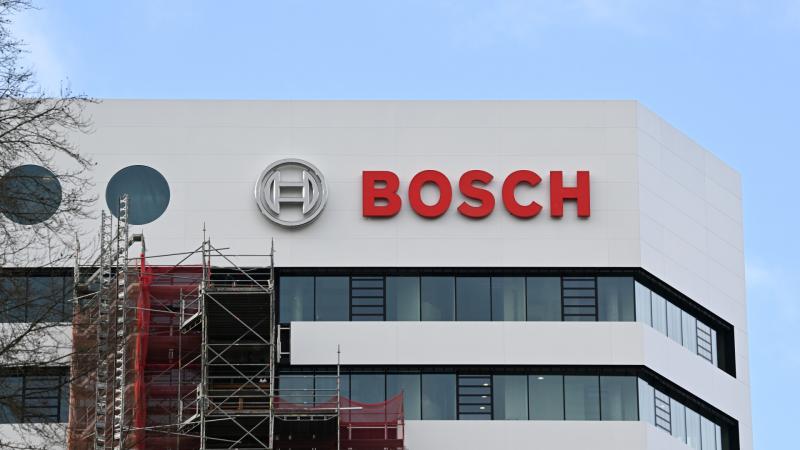 Drámai fordulatra készül a Bosch: nem csupán elbocsátásokra számíthatunk, hanem fizetéscsökkentésekre is!