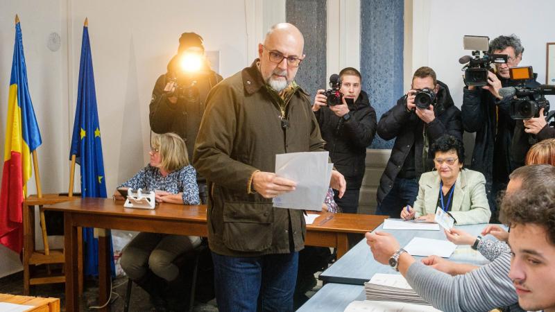 Kelemen Hunor hangsúlyozta, hogy a következő órák kulcsfontosságúak, és arra buzdította a választókat, hogy ne habozzanak, és vegyenek részt a szavazáson!