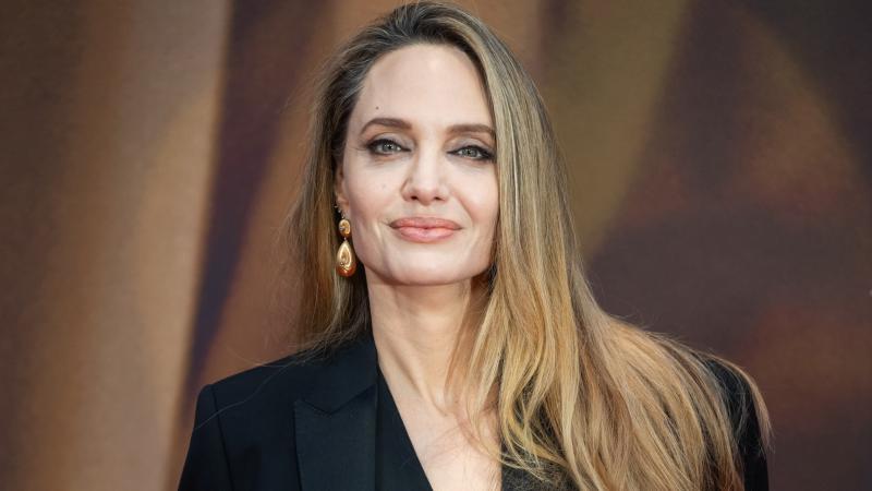 Angelina Jolie az nlc-nek: 