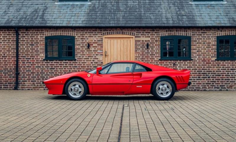 Eladó egy rendkívül ritka gyöngyszem, a Ferrari 288 GTO, amely sokkal exkluzívabb, mint a híres F40!